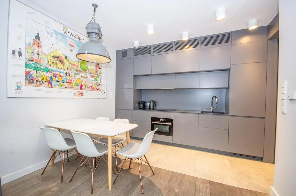 Family Apartment With 2 Bedrooms, Huge Balcony, Free Parking, 10 Minutes Walk To Main Square And Kazimierz District Krakow