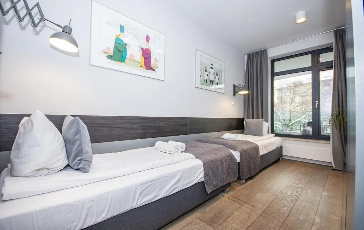 Family Apartment With 2 Bedrooms, Huge Balcony, Free Parking, 10 Minutes Walk To Main Square And Kazimierz District Krakow
