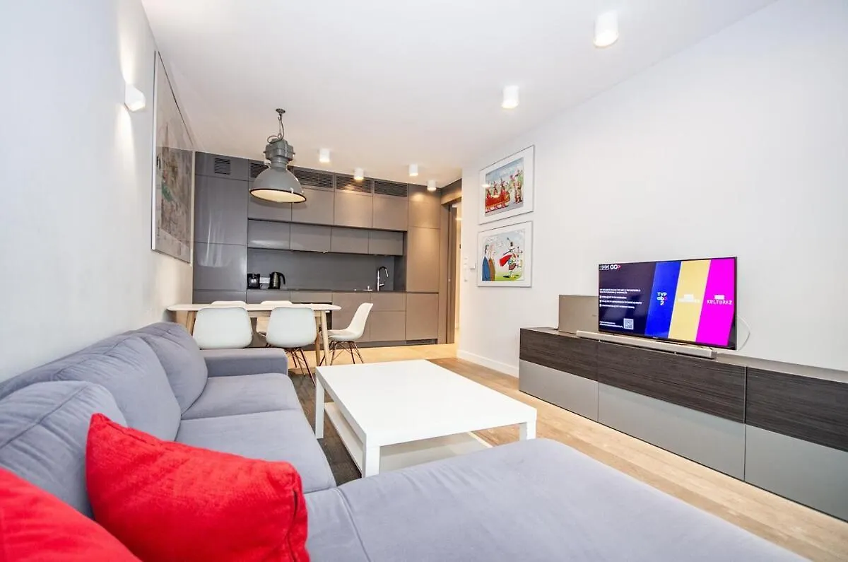 Family Apartment With 2 Bedrooms, Huge Balcony, Free Parking, 10 Minutes Walk To Main Square And Kazimierz District Krakow